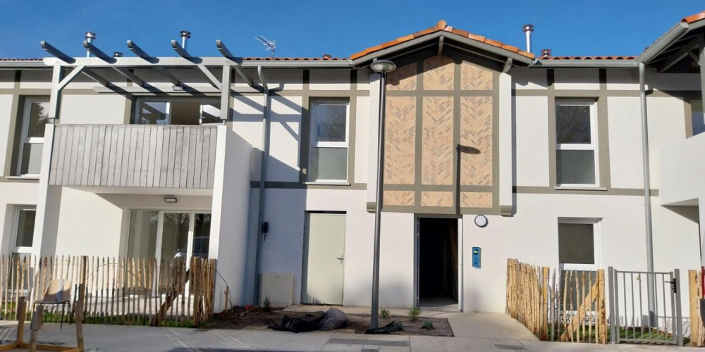 appartement à VIELLE ST GIRONS (40560)